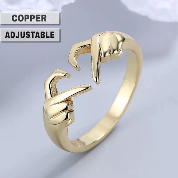 ⚜️[𝟯/$𝟮𝟴]⚜️NEW Finger Heart Adjustable Ring - Picture 1 of 8